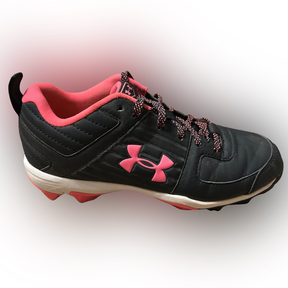 Under Armour Kids 5Y  Black and Pink Cleats - Picture 10 of 13